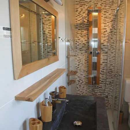 In&out Chalet *