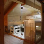 In&out Chalet *